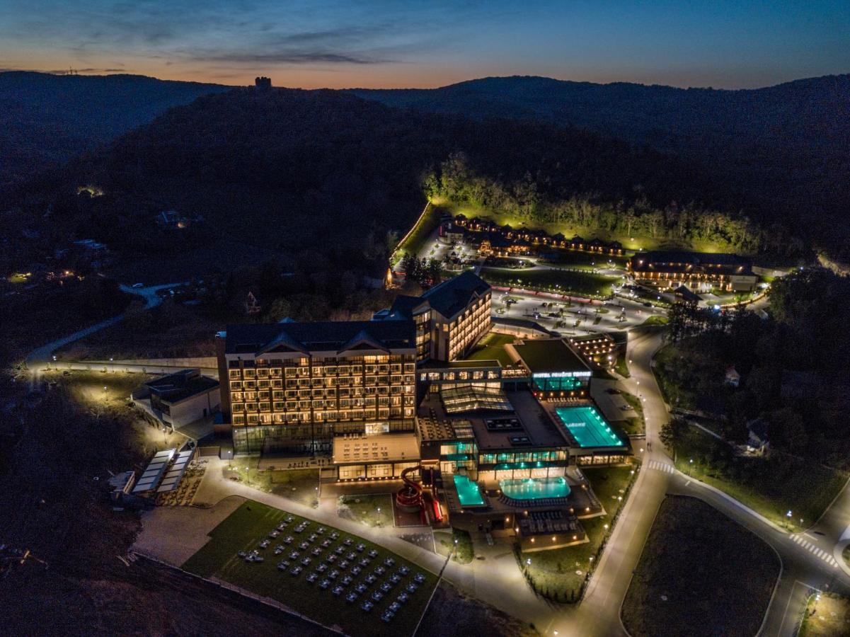 Etno Naselje Vrdnicka Kula Hotel Vrdnik Buitenkant foto